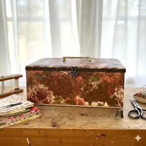 Vintage Floral Sewing Basket Box with Handle & Latch –  Mid Century Storage Case